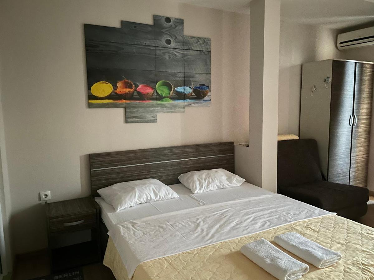 Apartments Lati Ulcinj Exterior photo